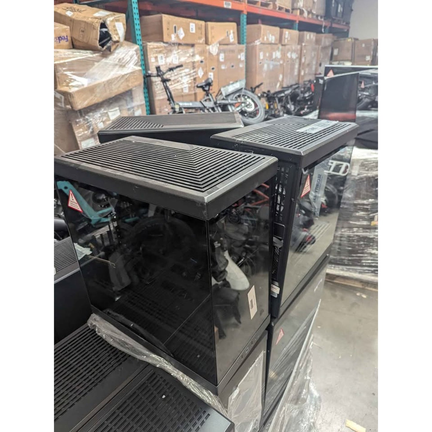 Gaming PC Cases (fish tank)